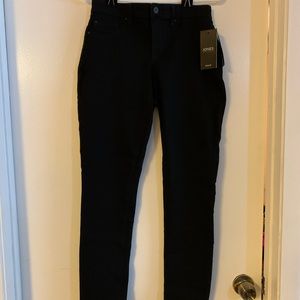 NWT Jones Black Skinny Jeans